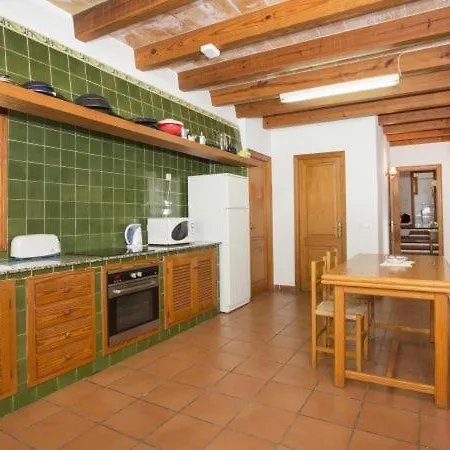 Sleeps 8 With Pool Air Con And Wifi Villa Pollenca